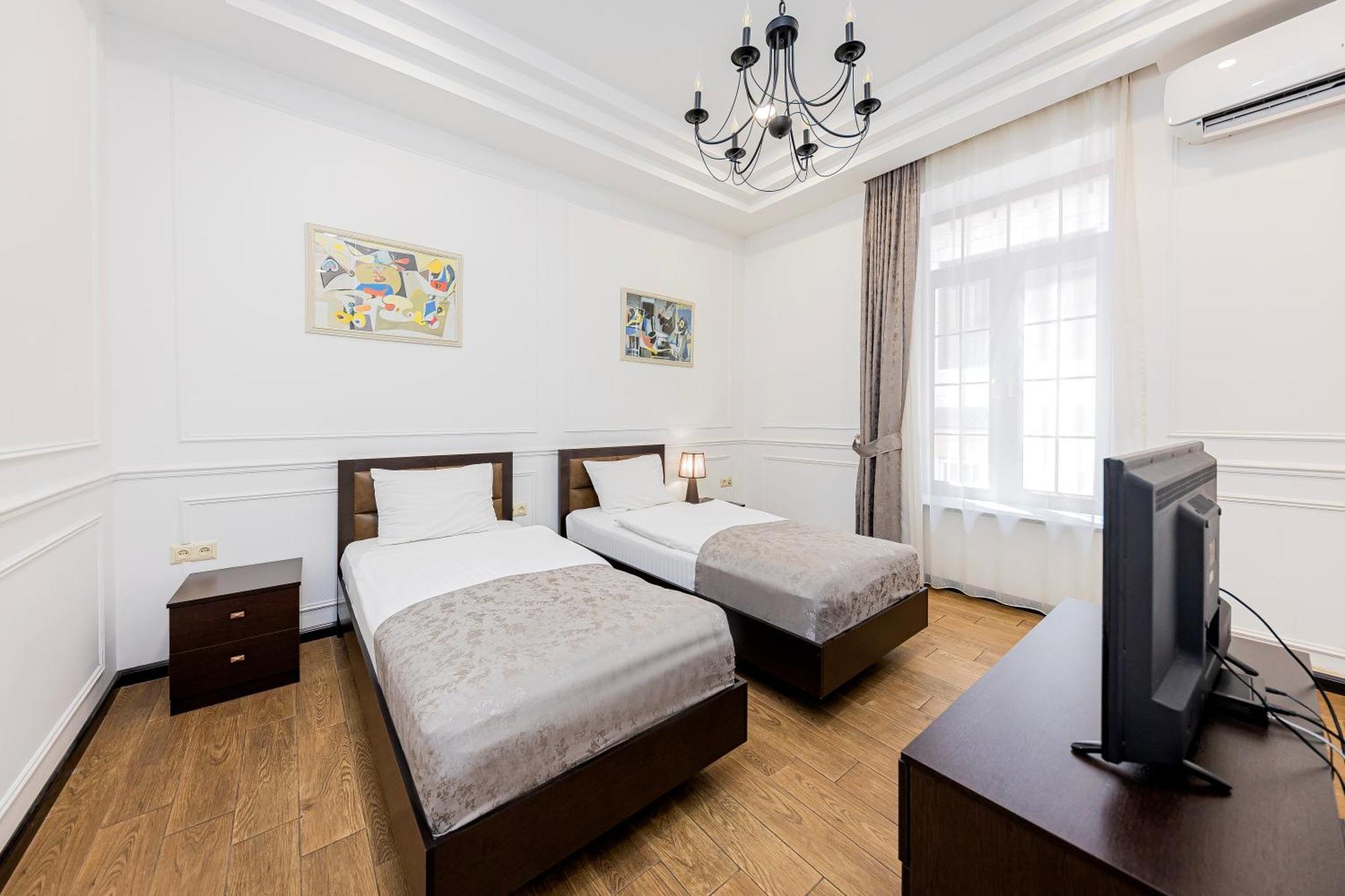 Boutique Living Hotel Yerevan Exterior photo