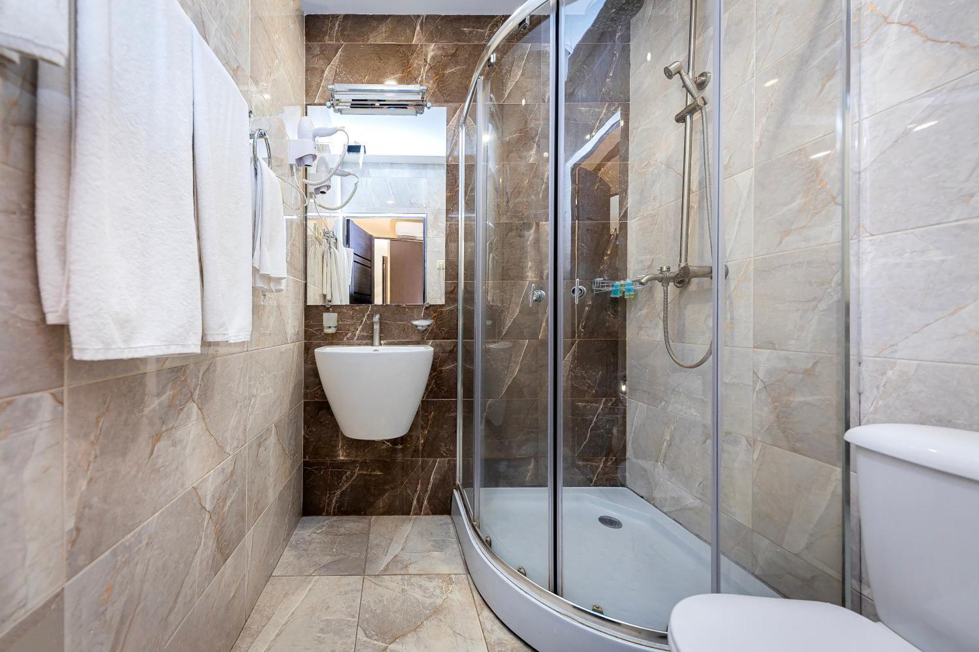 Boutique Living Hotel Yerevan Exterior photo